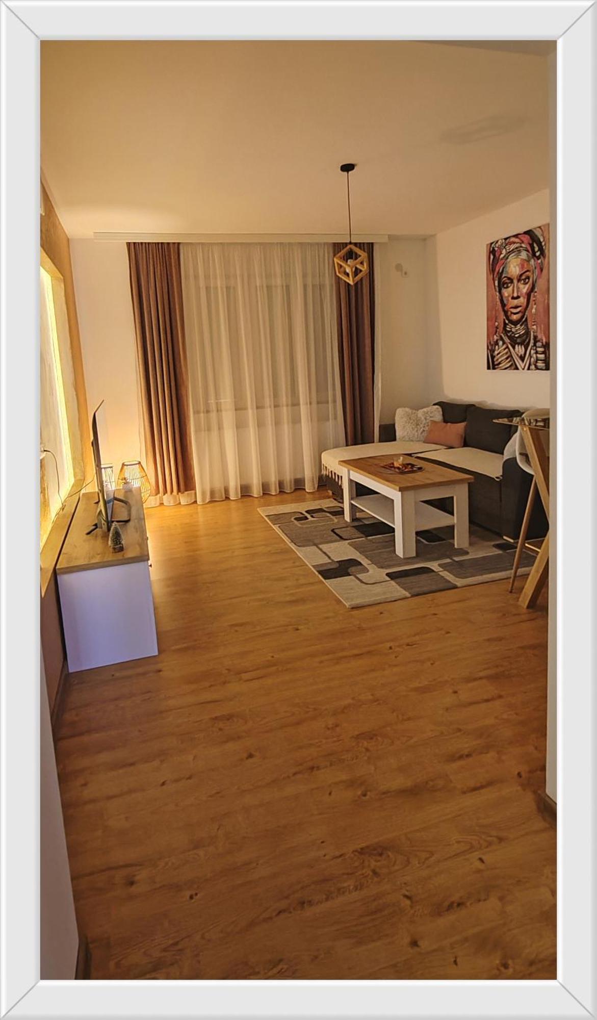 Golden Royal Apartment Kragujevac Exterior foto